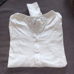 Long sleeve button down tee